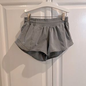Lululemon Hottie Hot shorts size 4. Only worn once. Like new